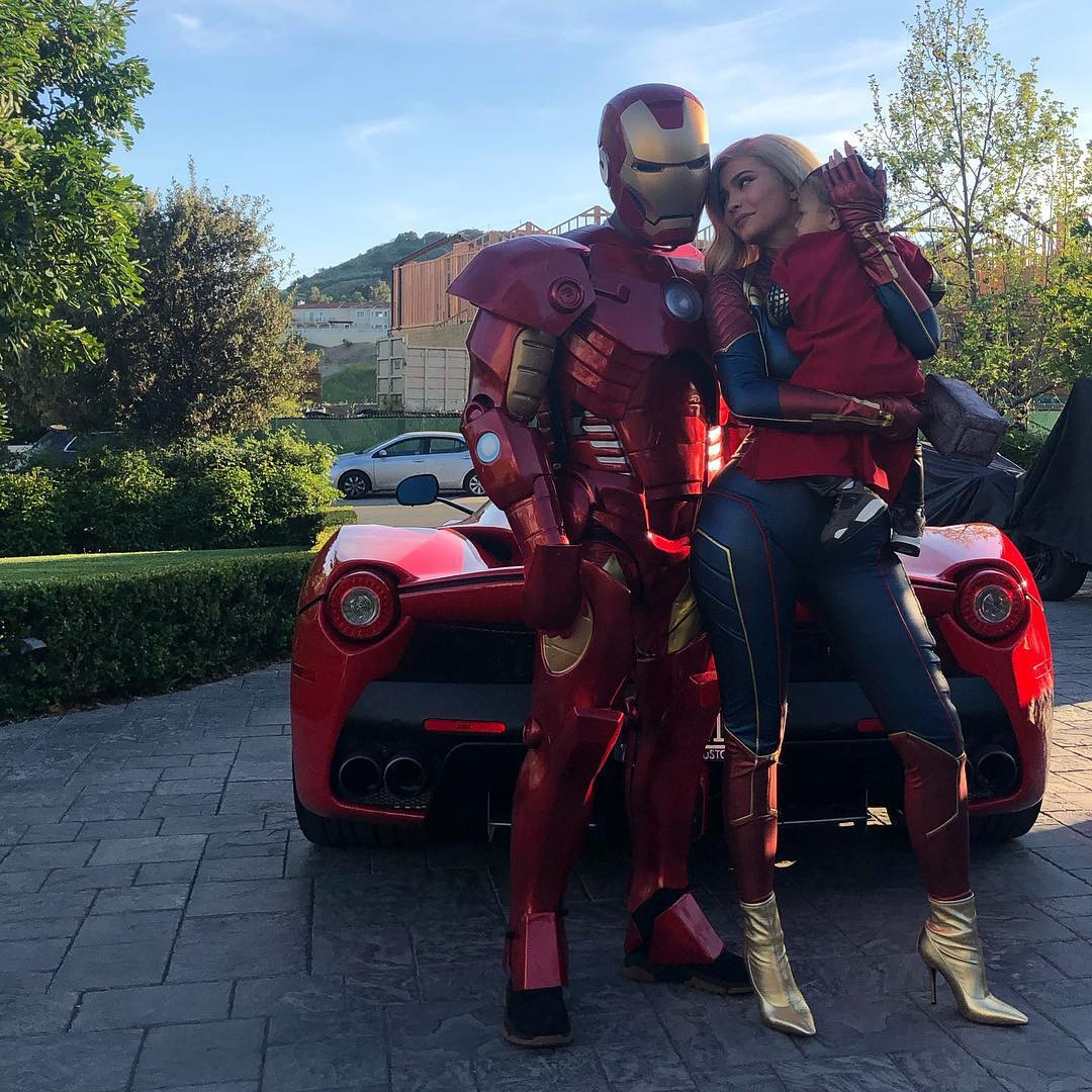 Kylie Jenner Travis Scott And Stormi Are The Avengers You Never